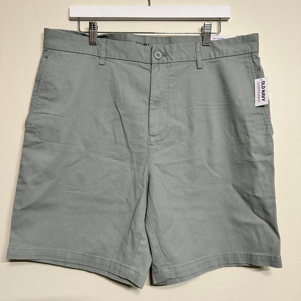 Old Navy Mens Slim Ultimate Shorts 36 Silver Sage Green 8 Inseam NWT 695431-04
